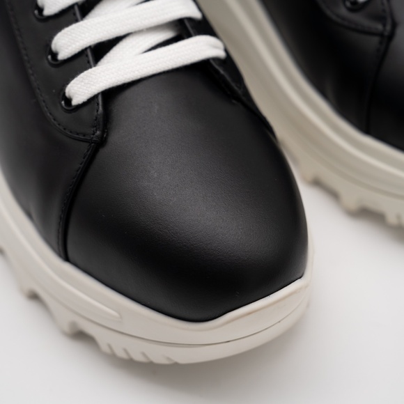 size 40eu 10 US Miu Miu Logo Platform Sneakers Black White - Picture 7 of 16